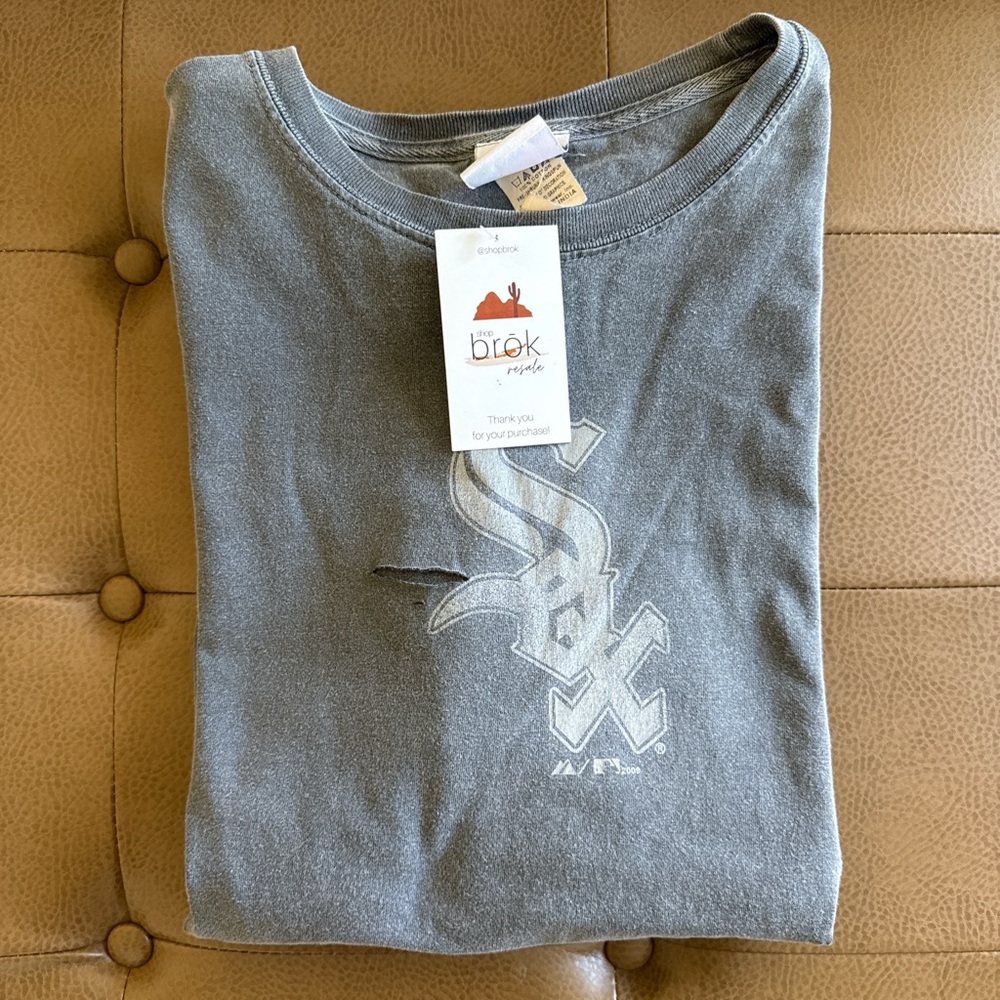Reworked Majestic Sox T-Shirt in Size L